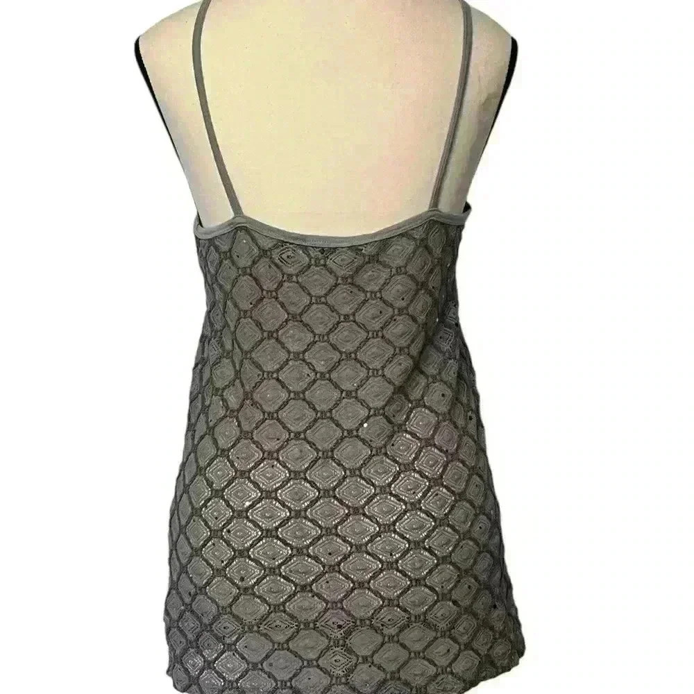 Buckle Women’s size medium lace grey tank top. - Picture 4 of 8